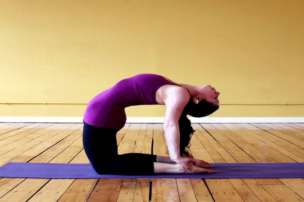 Yoga-Poses-Spine-Flexibility-2